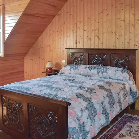 Amazing In W/ 2 Bedrooms